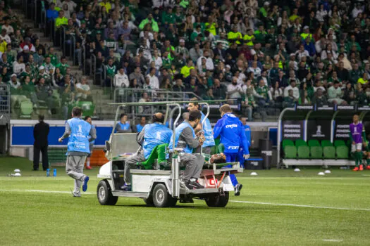 Endrick tem edema na coxa diagnosticado, mas deve fazer jogo de despedida pelo Palmeiras