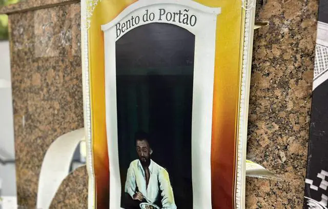 Milagreiros-sao-destaques-no-Cemiterio-Santo-Amaro