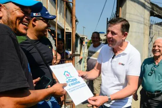 Prefeito Orlando Morando garante regularização fundiária da Rua dos Vianas e dos loteamentos Alvarenga Peixoto I e II