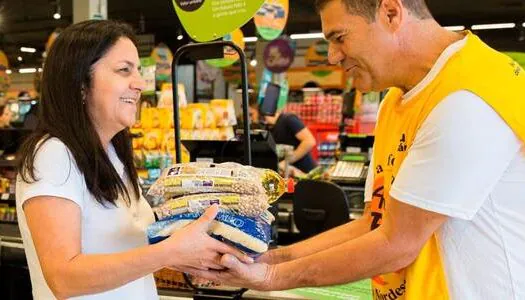 Amigos do Bem mobiliza voluntários em arrecadação de alimentos em prol das vítimas do Rio Grande do Sul