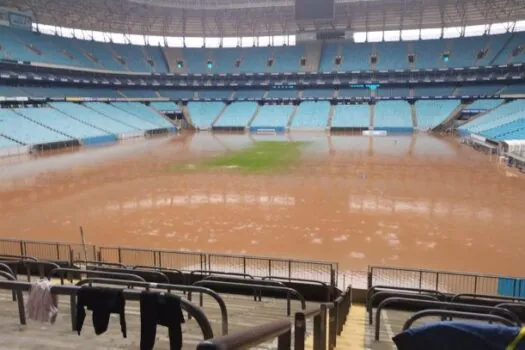 Comerciantes da região da Arena do Grêmio temem recomeço impossível sem futebol