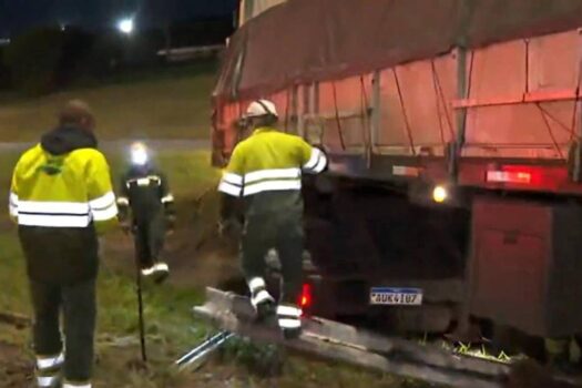 Duas pessoas morrem atropeladas na rodovia Anchieta