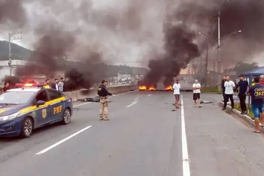 PGR denuncia suspeitos de bloquear rodovias após derrota de Bolsonaro em 2022