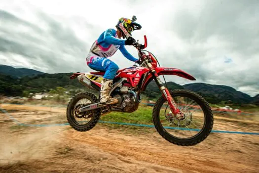 Honda Racing amplia domínio no Brasileiro de Enduro após prova no ES