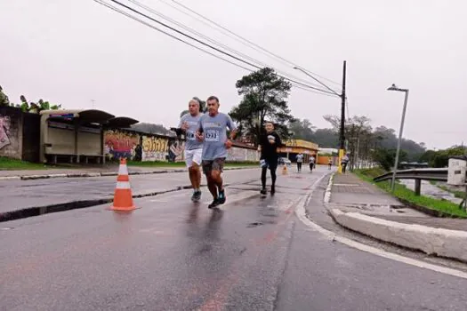 Mesmo sob frio e chuva, Corrida e Caminhada Mulher Determinada movimentou Ribeirão Pires