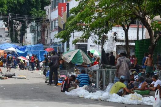 Cracolândia: comerciantes enfrentam queda nas vendas apesar do aumento policial na região