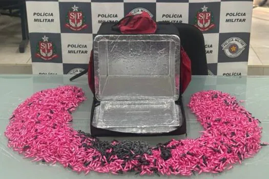 ‘Delivery do tráfico’: PM apreende 8 mil pinos de cocaína em SP