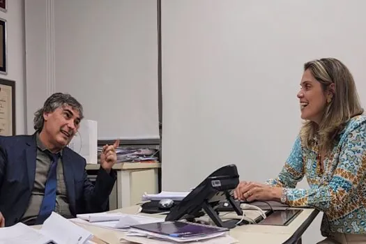 Carlos Giannazi apoia pré-candidatura à vereadora da profª Renata Leopoldo