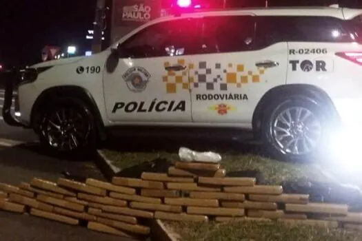 Mulher é presa com tijolos de maconha em rodovia de Araçatuba