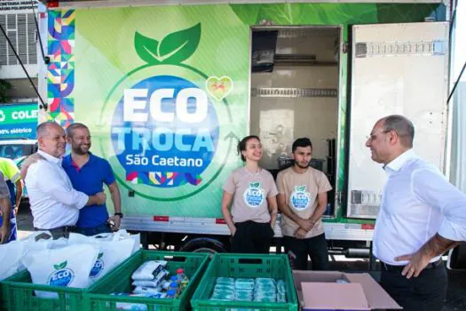 EcoTroca, no Bairro Olímpico, alcança 8,5 toneladas de alimentos não perecíveis entregues a moradores