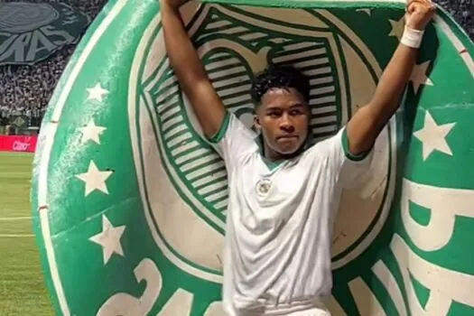 Endrick se despede do Palmeiras em jogo sem gols no Allianz