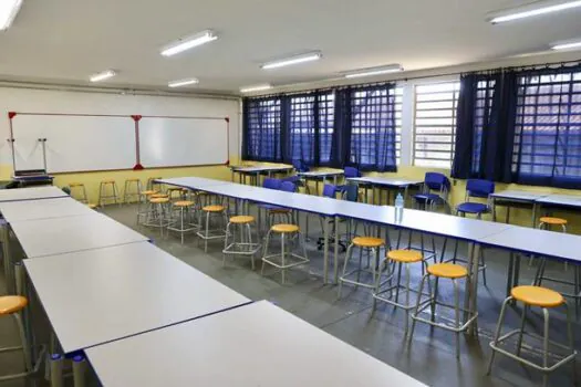 Governo inaugura escola que atende 170 alunos em tempo integral em Igaraçu do Tietê