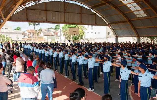 Escolas Cívico-Militares