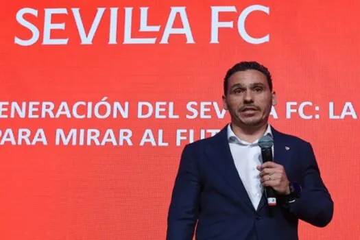 Sevilla FC estreita laços com clubes brasileiros durante passagem em São Paulo