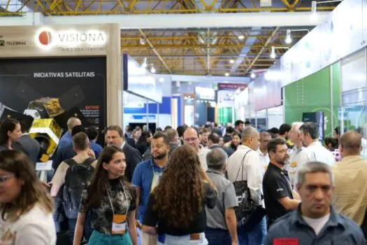 Feiras MundoGEO Connect, DroneShow Robotics, SpaceBR Show e Expo eVTOL reúnem mais de 8 mil profissionais