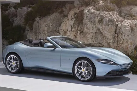 Ferrari Roma Spider chega ao Brasil – Ao sabor do vento