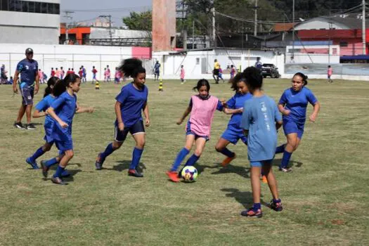 Campo do Ouro Verde recebe festival das escolas de futebol da Prefeitura de Diadema