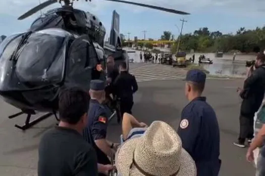 Helicóptero de Neymar ajuda no resgate de vítimas no Rio Grande do Sul