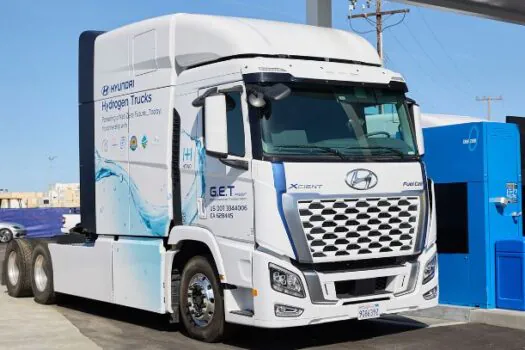 Hyundai Xcient Classe 8 Fuel Cell: a evolução da evolução