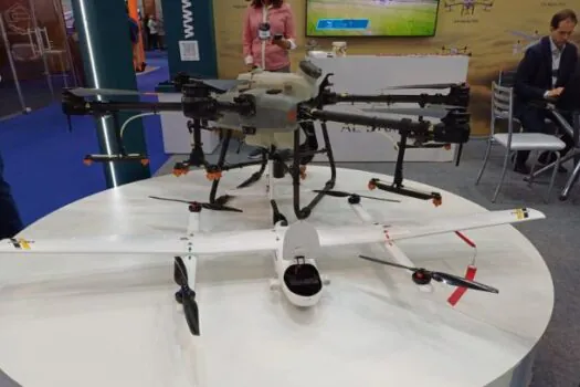 Mapa apresenta normas sobre uso de drones na agricultura na Drone Show