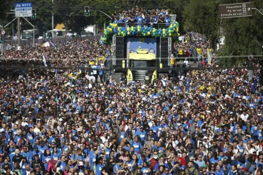 Marcha para Jesus reúne milhares de pessoas na capital paulista