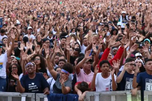 Com Tarcísio e Nunes, Marcha para Jesus percorre centro de SP nesta quinta (30)