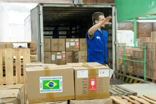 Ministério da Saúde entrega kits de medicamentos e insumos suficientes para atender 195 mil pessoas