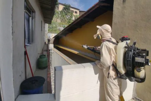 Ribeirão Pires realiza nebulização nas ruas do Jardim Serrano