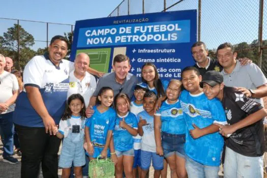 Prefeito Orlando Morando autoriza início de reforma do campo do Nova Petrópolis