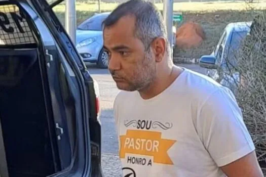 Pastor é preso suspeito de abusar de fiéis para ‘quebrar maldição’