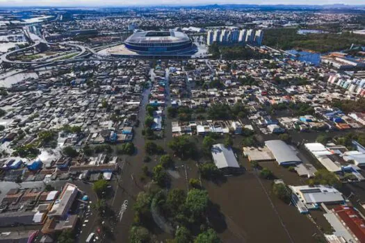 Cobasi confirma morte de animais em loja inundada em Porto Alegre