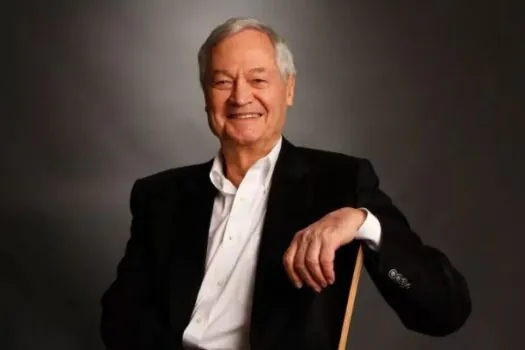 Roger Corman, mentor de Hollywood e rei dos filmes B, morre aos 98 anos