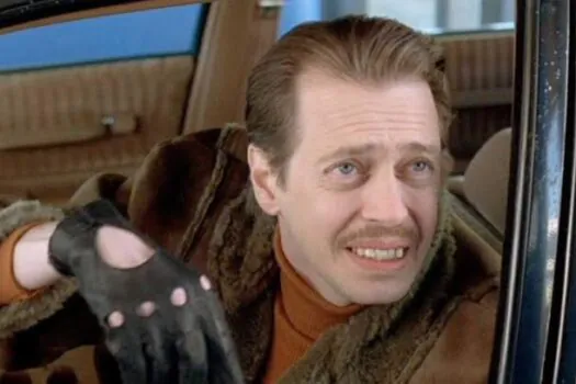 Ator Steve Buscemi é agredido em Nova York com golpe no rosto