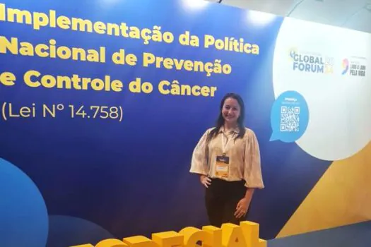 Enfermeira do Hospital Mário Covas debate navegação de pacientes com câncer no Global Forum 2024