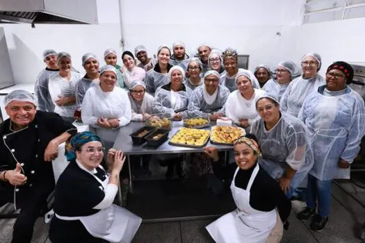 Projeto Cozinhalimento forma mais uma turma em Diadema