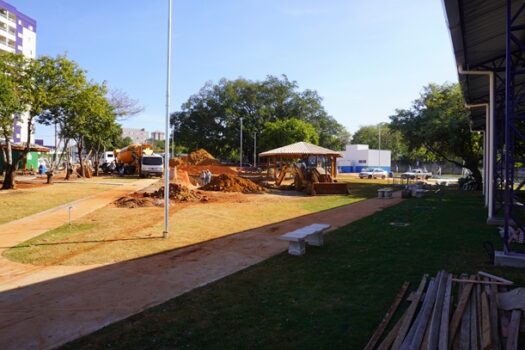 Em fase final de obras, novo Parque das Crianças de Nova Odessa já ganha brinquedos e equipamentos