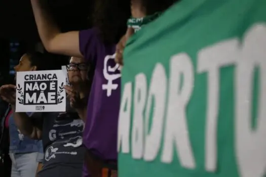 País tem crescimento acelerado no número de ações sobre aborto na Justiça