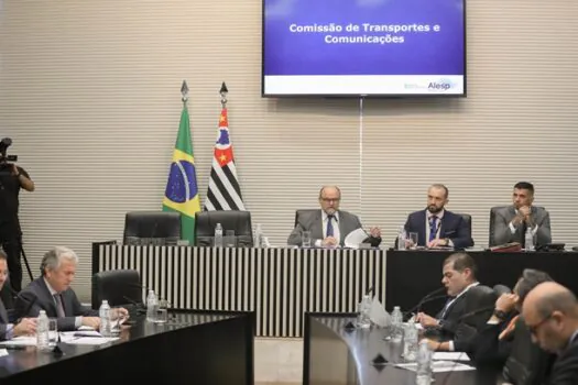 Projeto de Lei que exige treinamento para assegurar direito ao transporte para PCDs avança na Alesp