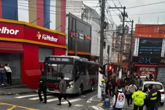 Mulher morre após ser atropelada por ônibus na zona sul de São Paulo