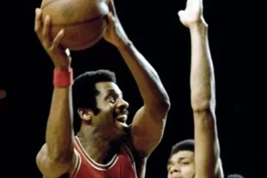 Morre Chet ‘Jet’ Walker, ídolo dos Bulls e dos 76ers, aos 84 anos