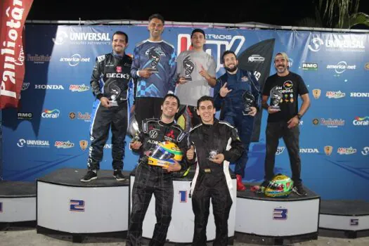 Pilotos registram mesmo tempo de qualificação na quarta etapa da Copa Bandoleros de Kart