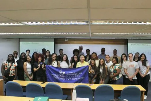 Faculdade Engenheiro Salvador Arena avança na Internacionalização do Curso de Administração