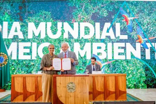 No Dia Mundial do Meio Ambiente, presidente assina decretos e pacto de proteção ao Pantanal e à Amazônia