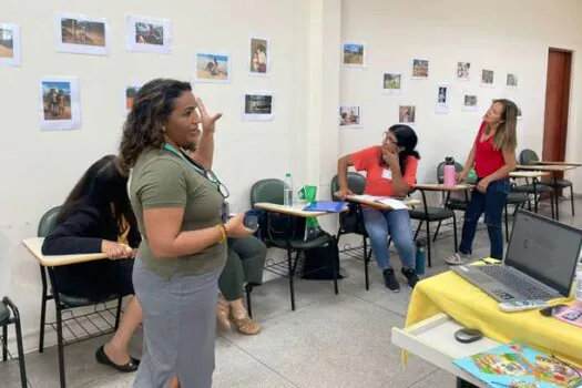 Com reflexão sobre diversos tipos de infância, Educação de Ribeirão Pires realiza formação sobre leitura e escrita