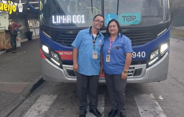 Casal de motoristas compartilha a rotina em linhas de ônibus da EMTU