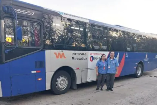 Casal de motoristas compartilha a rotina em linhas de ônibus da EMTU