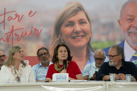 Com Miriam Belchior, Bete lança plataforma de programa de governo