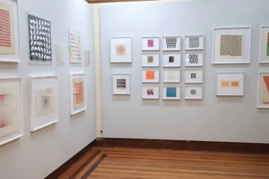 Exposição “Sacilotto em Movimento” oferece agenda para visitas educativas