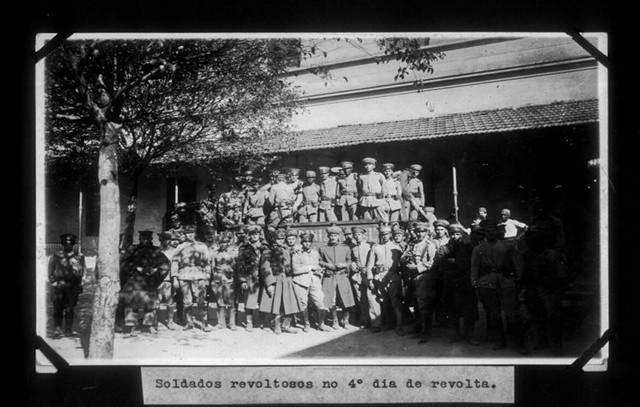 Exposição de fotos na Alesp lembra Revolta Paulista de 1924