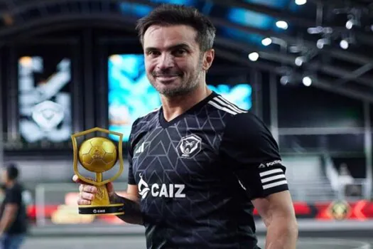 Falcão brilha e mantém time na Kings League, campeonato criado por Gerard Piqué